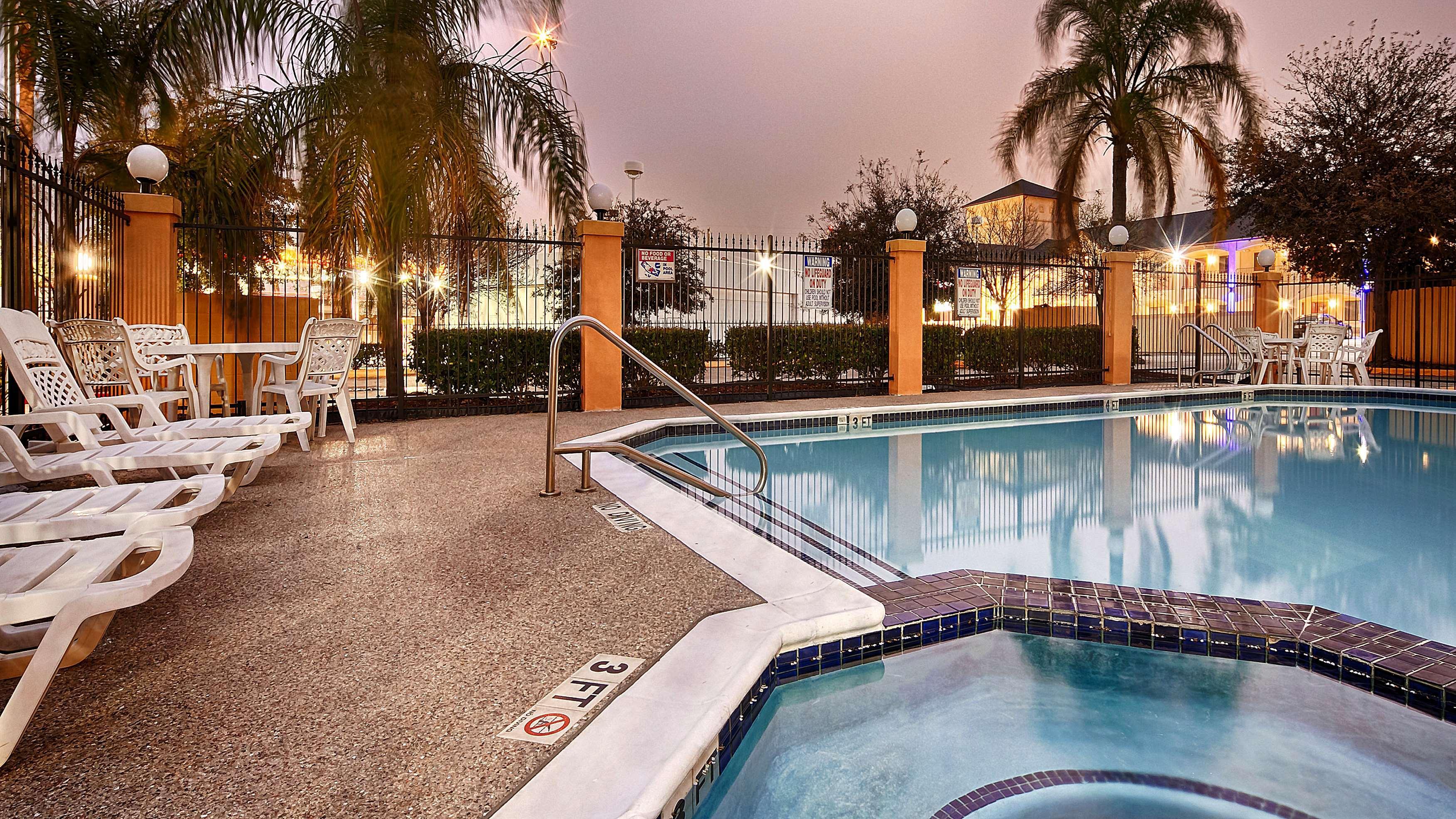 Best Western Plus Northwest Inn & Suites Houston Exteriér fotografie