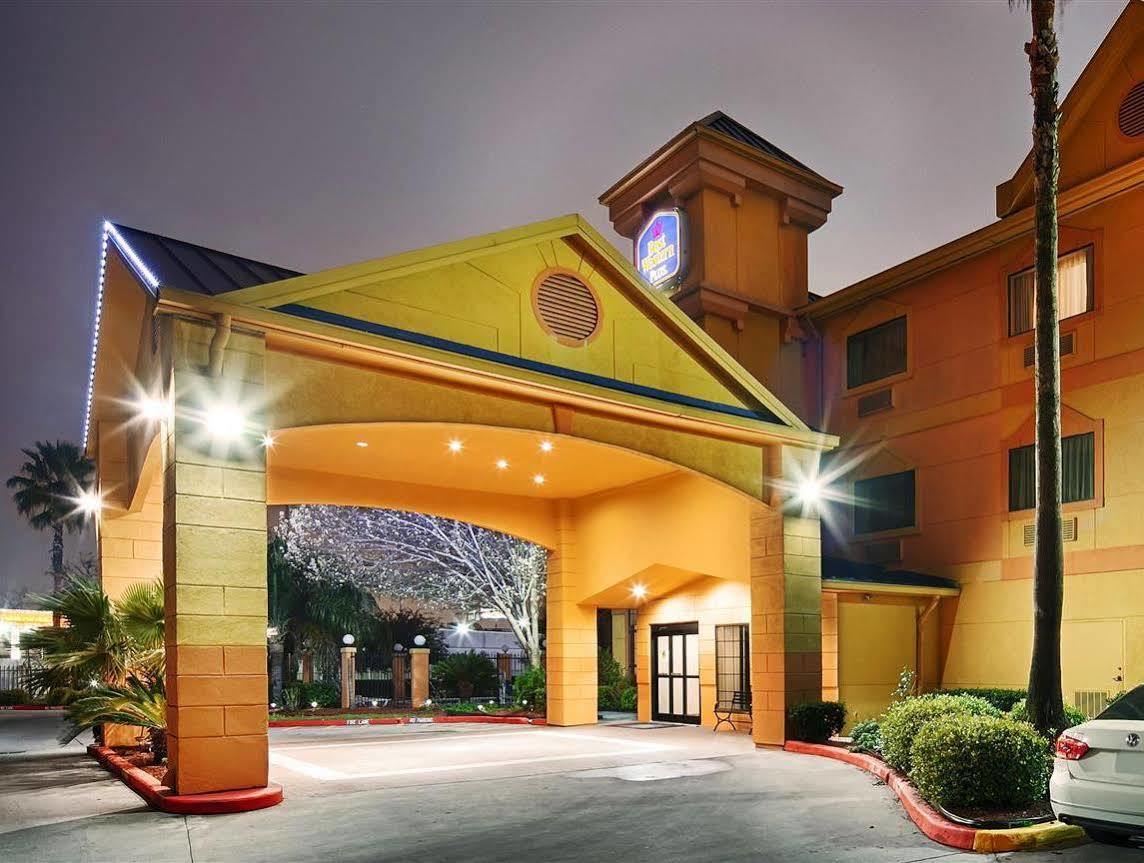 Best Western Plus Northwest Inn & Suites Houston Exteriér fotografie